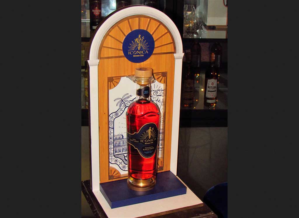 presentan-en-cuba-renovacion-del-ron-seleccion-de-maestros