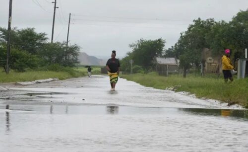inundaciones-causan-48-muertes-en-sudafrica