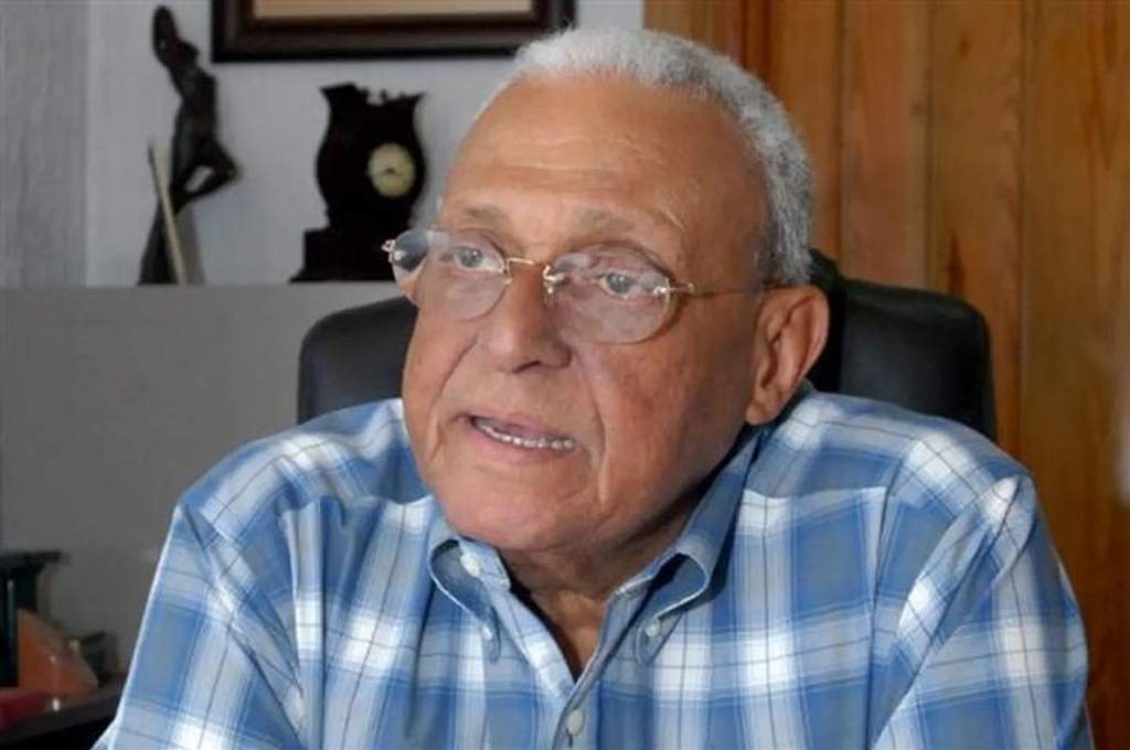 siempre-al-lado-de-cuba-afirma-abogado-y-escritor-dominicano