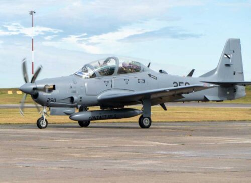 fuerza-aerea-uruguaya-presenta-nuevos-aviones-super-tucano