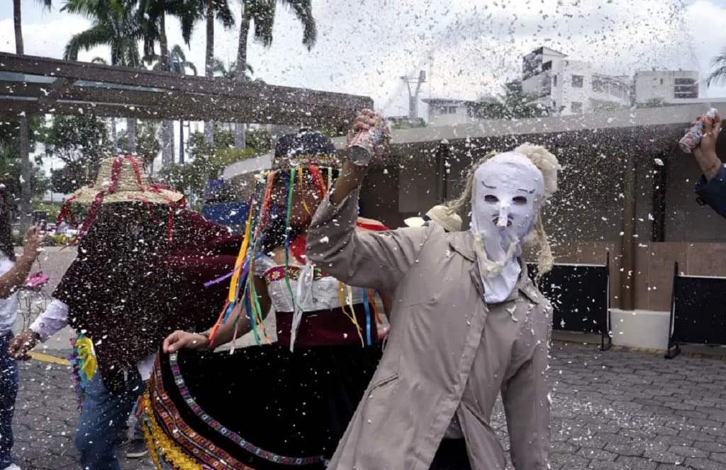 carnaval-ECUADOR(1)