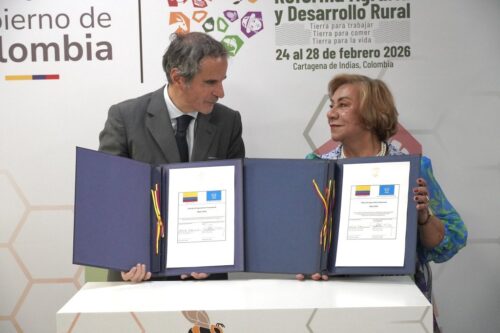 colombia-estrecha-nexos-con-organismo-de-energia-atomica