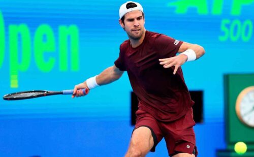 ruso-khachanov-a-cuartos-de-final-en-tenis-de-doha