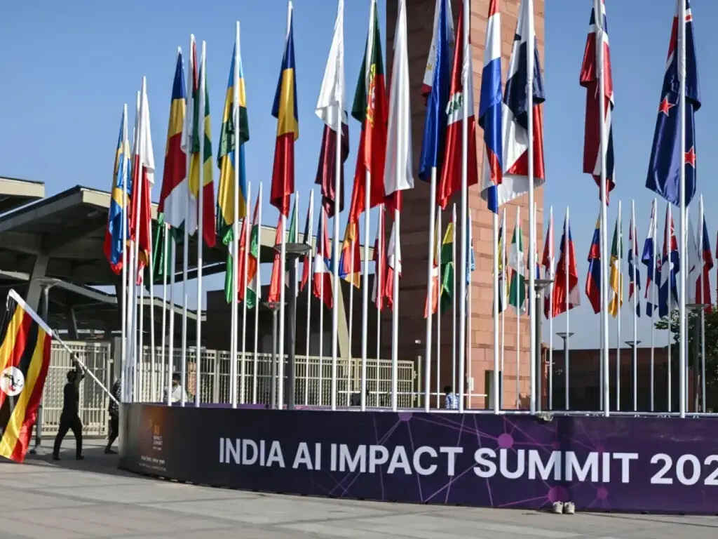 india-con-cumbre-impacto-ia-en-defensa-de-democratizacion-tecnologica