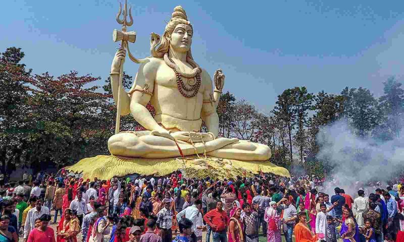 festival-shivratri-en-india-congrega-devotos-y-artistas