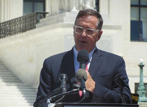 mas-voces-en-eeuu-condenan-medida-de-asfixia-de-trump-contra-cuba