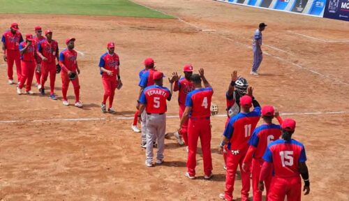 cuba-cierra-con-deudas-el-panamericano-de-softbol-masculino