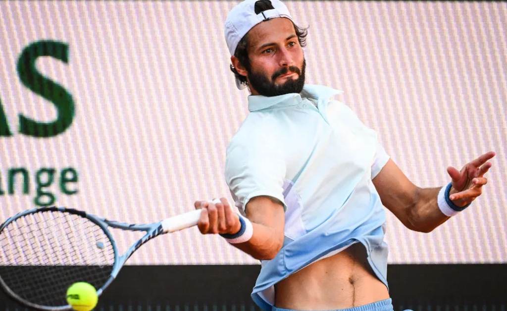 tenista-frances-droguet-roba-protagonismo-en-torneo-de-montpellier