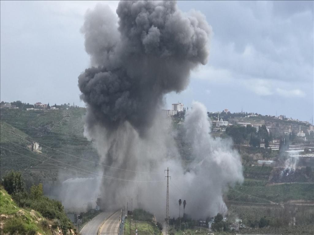 ejercito-israeli-destruye-puente-vital-en-el-sur-del-libano