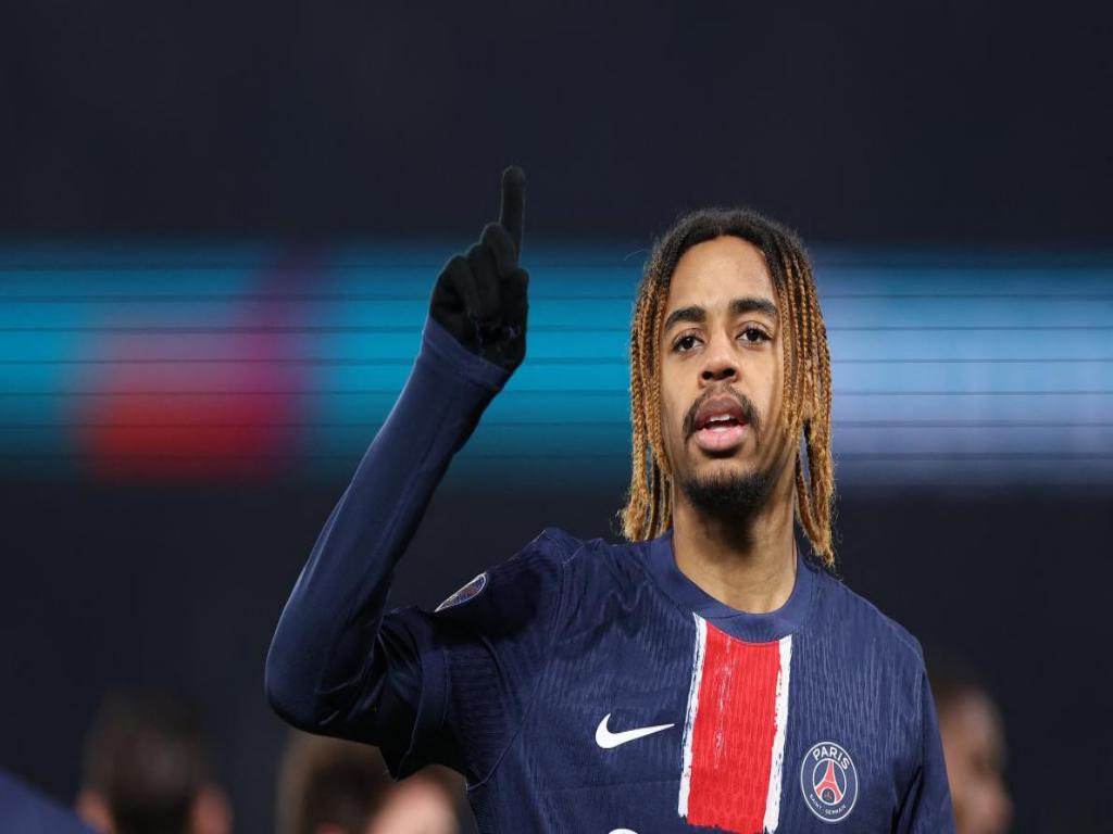 inquietud-en-paris-por-probable-lesion-de-bradley-barcola