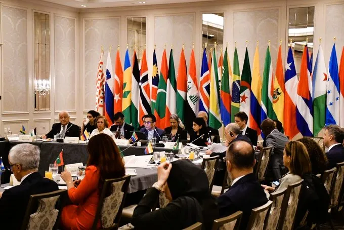 gobierno-de-honduras-anuncia-retiro-del-grupo-de-la-haya