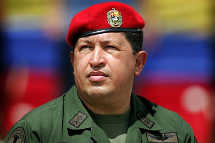 juventud-nicaraguense-rindio-homenaje-a-hugo-chavez
