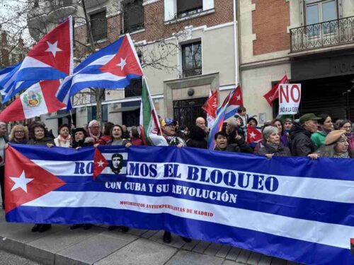 manifestacion-por-cuba-ante-embajada-de-eeuu-en-madrid
