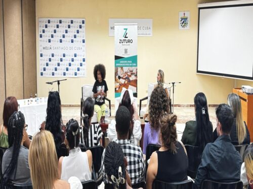 promueven-capacitacion-para-emprendedoras-en-cuba