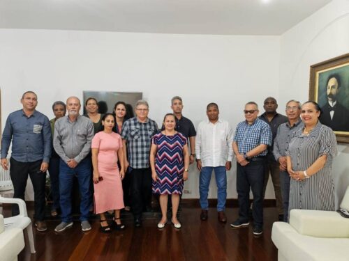 ministro-de-trabajo-de-cuba-dialoga-con-mision-de-la-isla-en-brasil