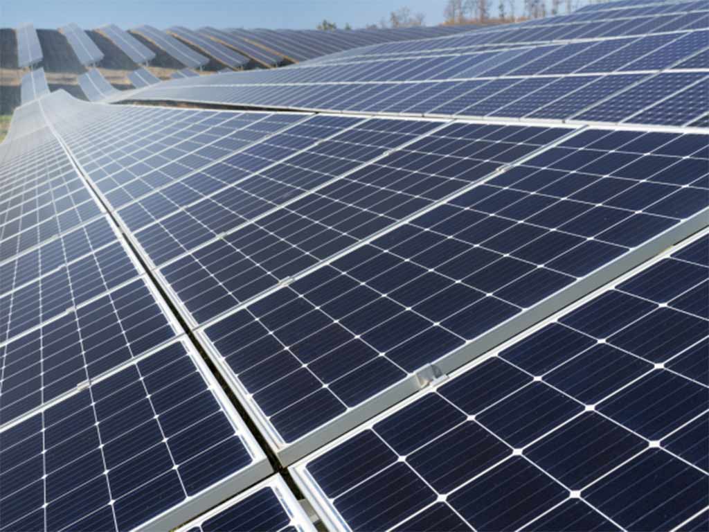 proponen-en-rusia-metodo-para-prolongar-vida-de-paneles-solares