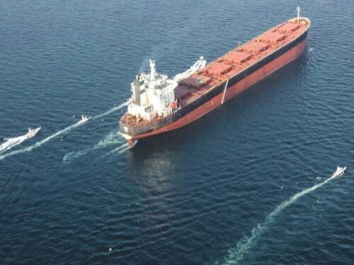 mas-de-350-petroleros-esperan-permiso-de-iran-en-estrecho-de-ormuz