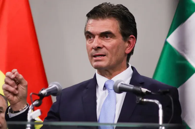 bolivia-alinea-su-politica-exterior-con-derecha-continental