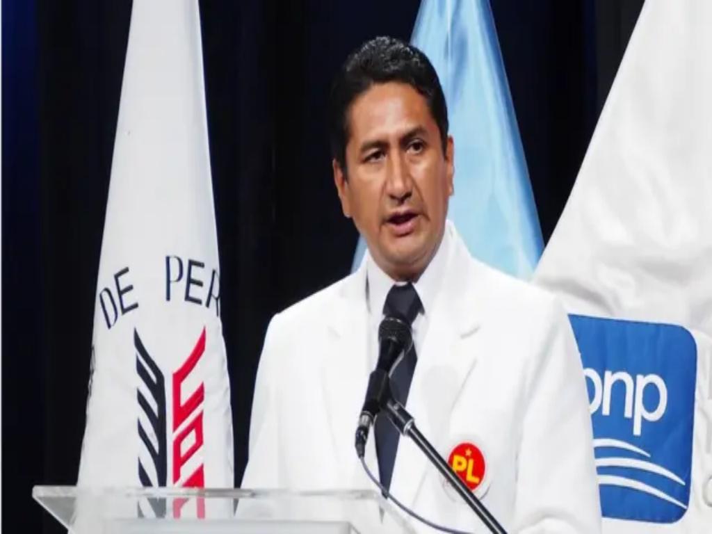 abogado-de-candidato-critica-decision-adversa-de-tribunal-en-peru