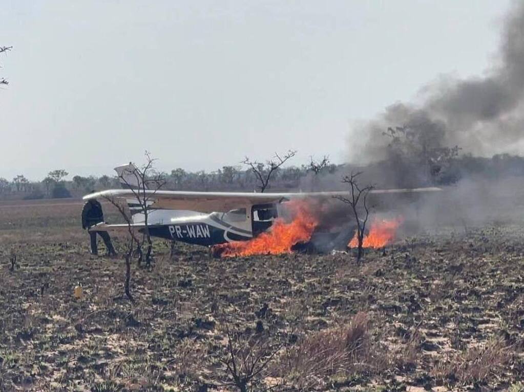 fanb-destruye-campamento-y-aeronave-del-narcotrafico-en-venezuela