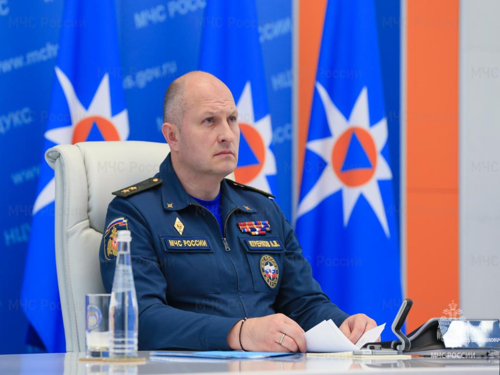 construyen-en-rusia-robot-para-extinguir-incendios-de-alto-riesgo