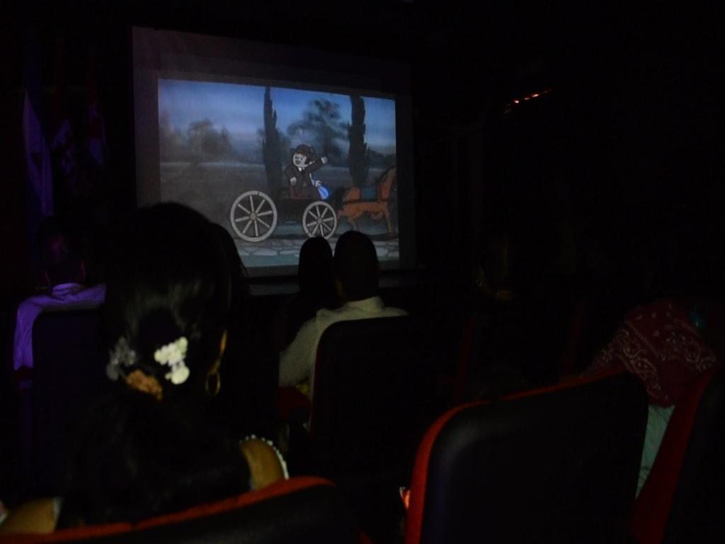 nicaragua-proyectan-cinta-cubana-elpidio-valdes-contra-dolar-y-canon