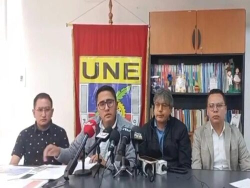 gremio-docente-de-ecuador-convoca-a-movilizacion