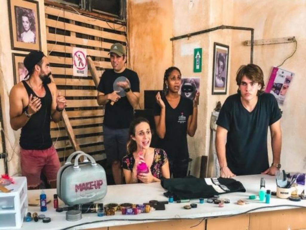 jazz-vila-estrena-instante-homenaje-y-amor-al-teatro-en-cuba