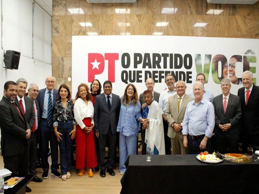 embajador-cubano-en-brasil-fortalece-vinculos-con-sao-paulo