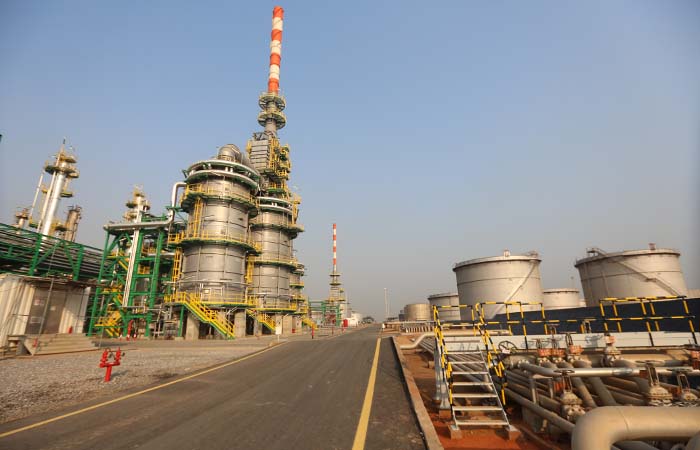 rusia-y-myanmar-negocian-construccion-de-refineria-de-petroleo
