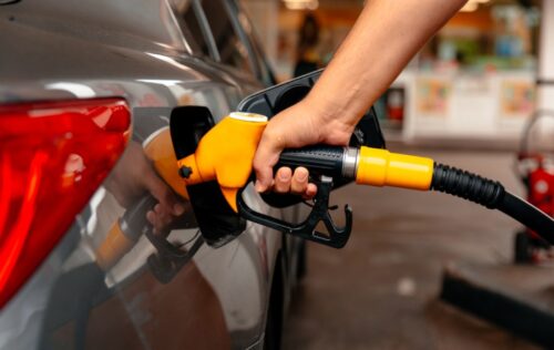 aumenta-inflacion-en-laos-impulsada-por-alza-del-combustible