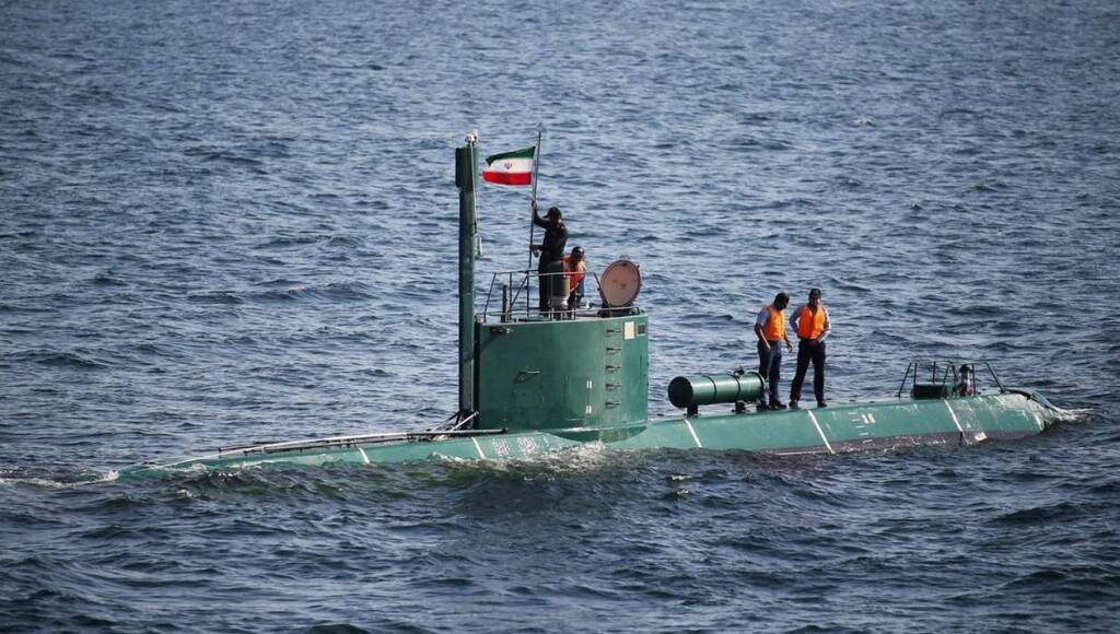 iran-mantiene-submarinos-ligeros-en-alerta-en-el-estrecho-de-ormuz