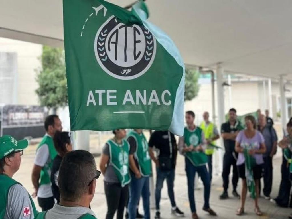 aeropuertos-argentinos-escenarios-de-protestas-contra-el-ajuste