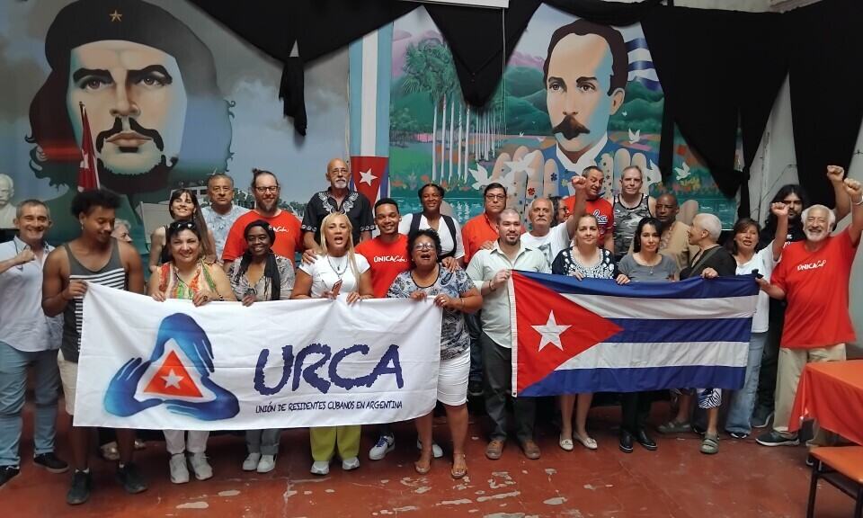 cubanos-residentes-en-argentina-repudian-recrudecimiento-del-bloqueo