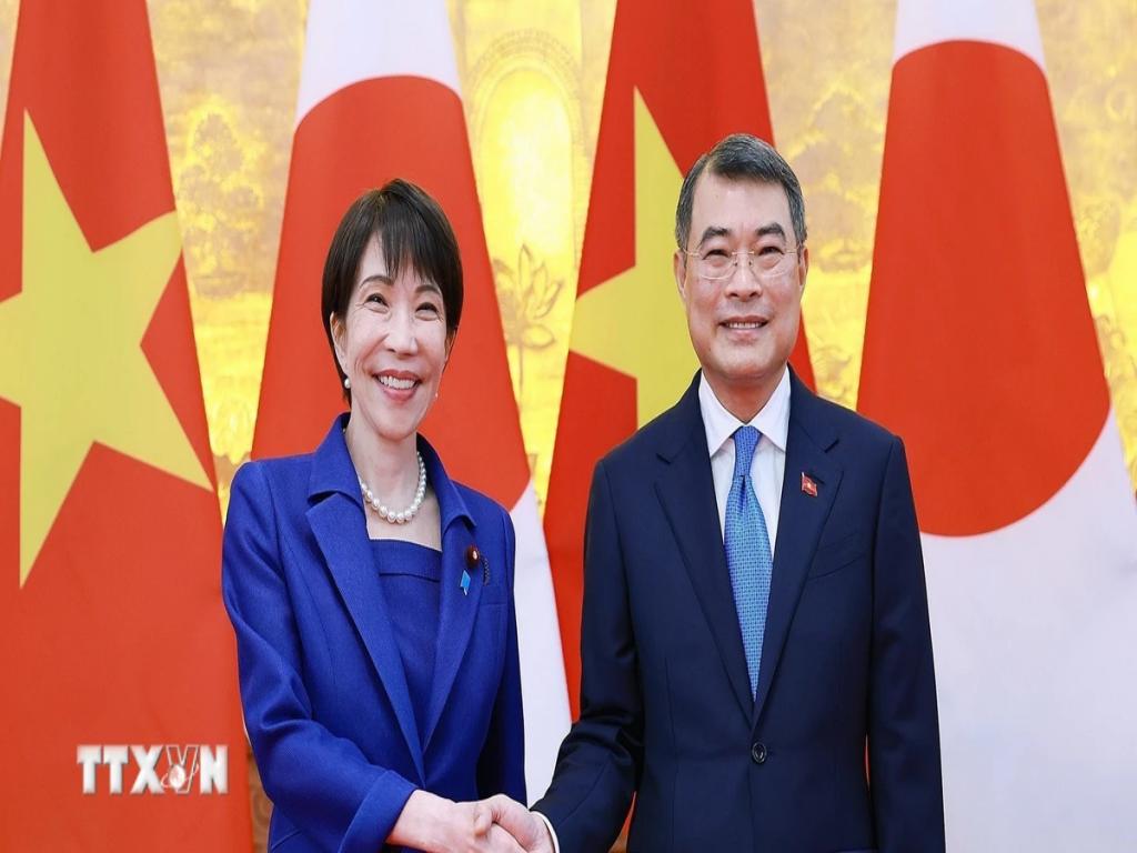 primer-ministro-de-vietnam-da-bienvenida-oficial-a-su-par-de-japon