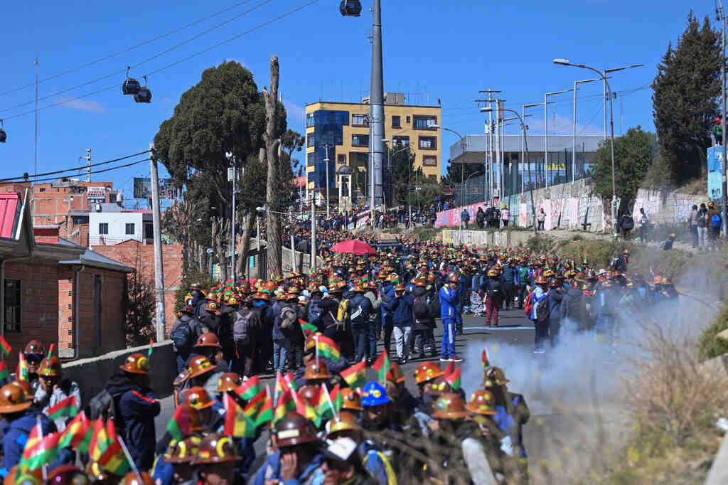 periodistas-instan-a-dialogo-pacificador-en-bolivia