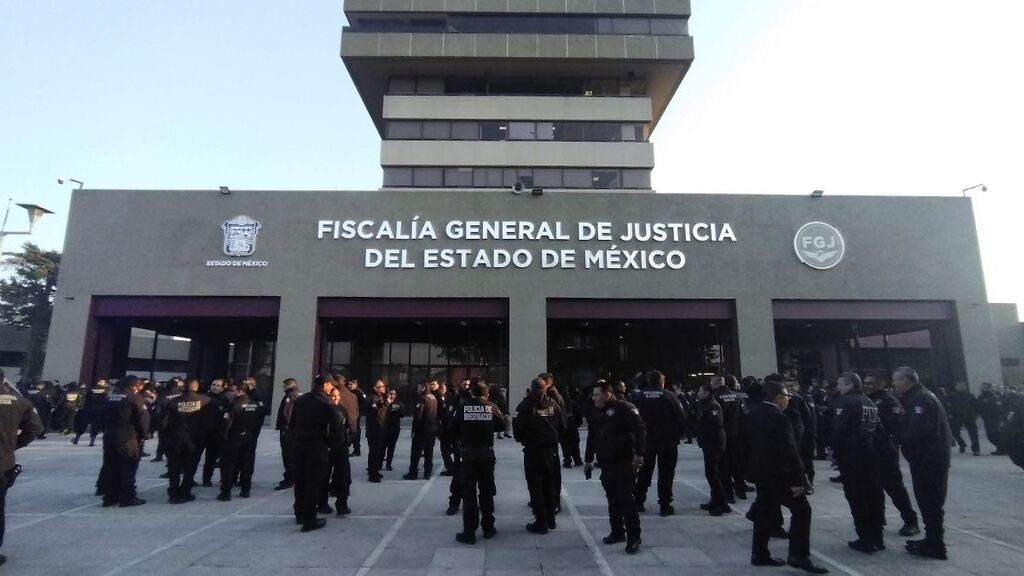 fiscalia-investiga-muerte-de-10-personas-en-central-estado-de-mexico