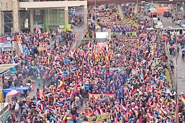 marchistas-afines-a-evo-morales-quieren-llegar-a-la-paz