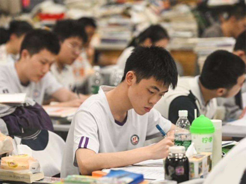 comienza-el-gaokao-en-china-el-riguroso-examen-para-la-universidad