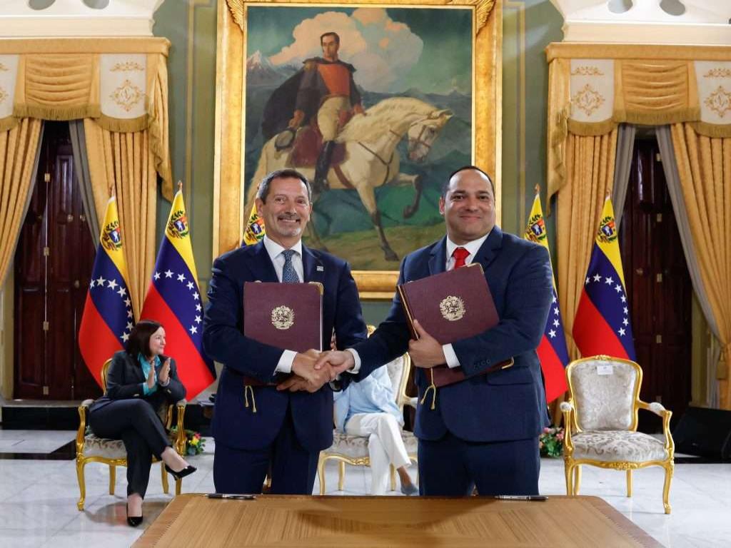 pdvsa-y-empresa-francesa-firman-memorando-en-venezuela