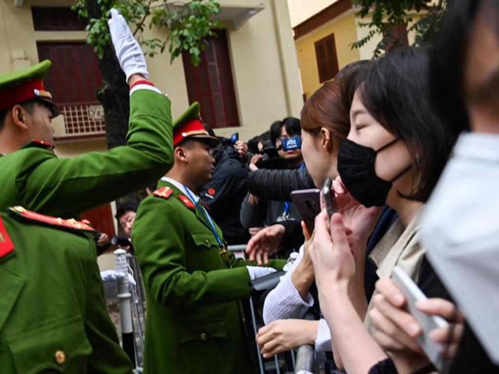 duplican-en-hanoi-multas-por-infracciones-en-cultura-y-publicidad