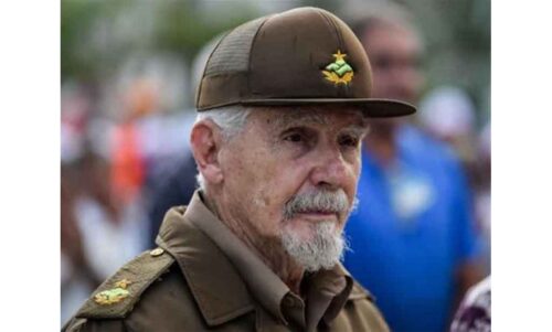 solidarios-peruanos-expresan-condolencias-por-partida-de-heroe-cubano