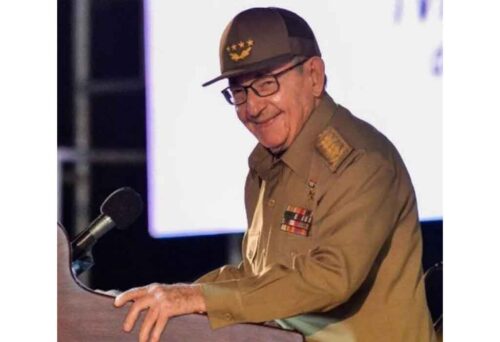 exaltan-en-vietnam-excepcional-trayectoria-de-raul-castro