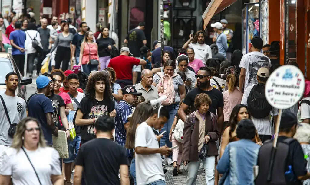 salarios-reducen-pobreza-en-regiones-metropolitanas-de-brasil