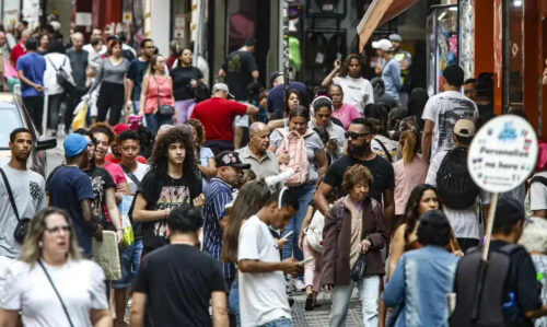 salarios-reducen-pobreza-en-regiones-metropolitanas-de-brasil