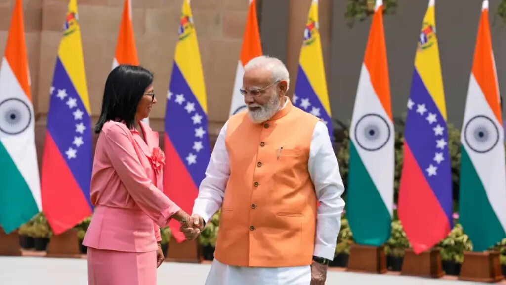 presidenta-encargada-de-venezuela-pondera-encuentro-con-narendra-modi