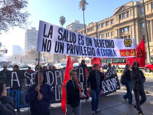 alertan-en-chile-por-impacto-de-recortes-en-la-red-publica-de-salud