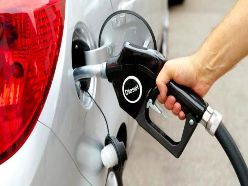 escasez-de-combustible-afecta-contrataciones-en-regiones-de-rusia