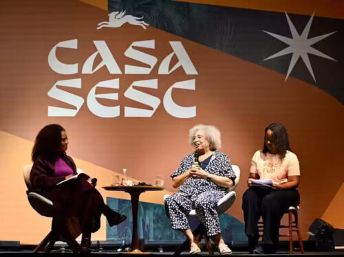 angela-davis-llama-a-frenar-avance-bolsonarista-en-brasil