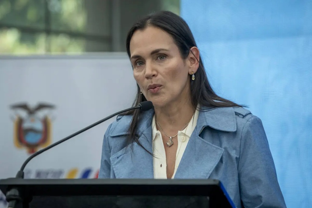 legislativo-de-ecuador-definira-juicio-politico-contra-exministra
